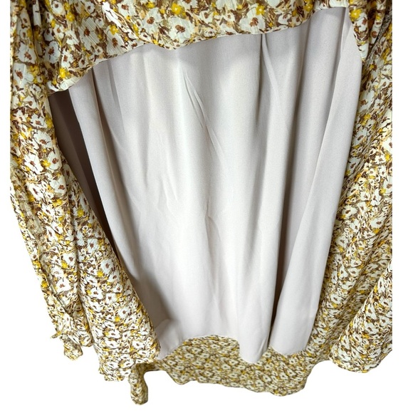 ASTR - Women’s 'Flutter Sleeve Maxi Dress' in Mustard Ditsy Floral- Yellow Large - Picture 6 of 13